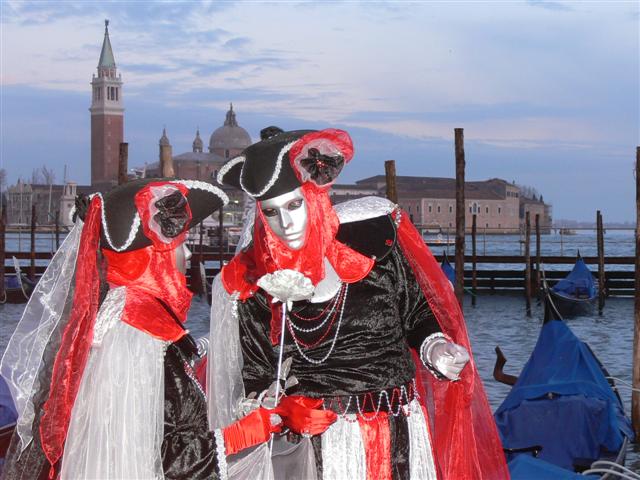 Karnevall mit Masken in Venedig